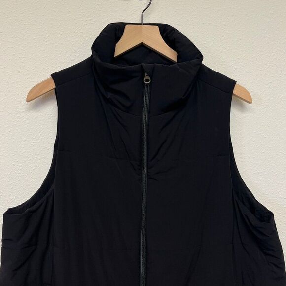 Torrid Black Puffer Vest - See Measurements - Picture 2 of 5